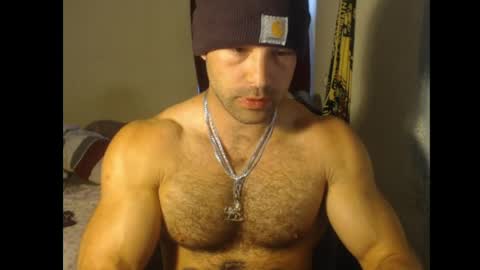 izak144 online show from April 15, 2:26 am