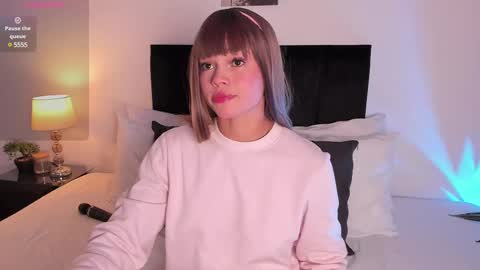 Izzy vega  online show from February 9, 10:32 pm