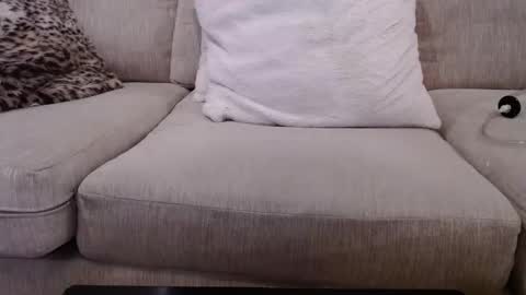 James online show from March 23, 3:28 pm