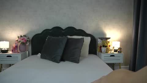 Anna online show from January 15, 6:33 am