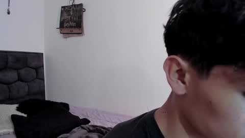 Noah online show from January 6, 3:51 pm