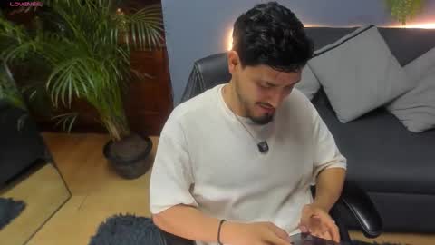 Snapshot of jaackdick_ chatting on October 8, 12:44 pm jack online show from October 8, 12:44 pm