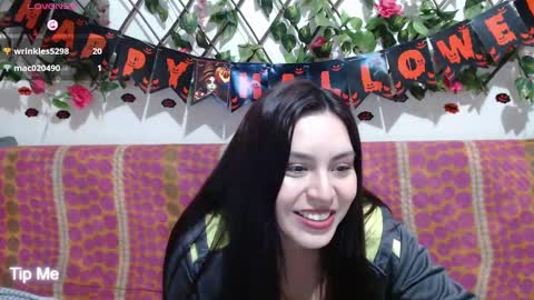 Snapshot of jack_emily11 chatting on October 18, 10:03 pm Jack and Emily online show from October 18, 10:03 pm