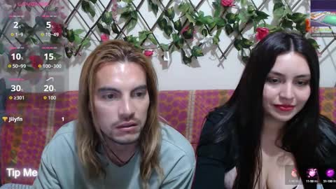 Snapshot of jack_emily11 chatting on September 20, 10:46 pm Jack and Emily online show from September 20, 10:46 pm