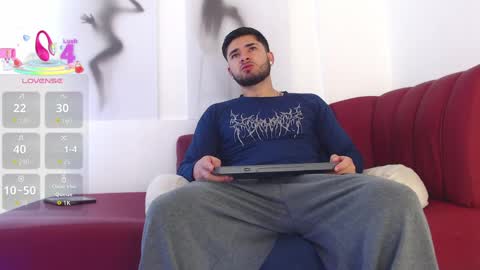    online show from April 16, 2:17 pm