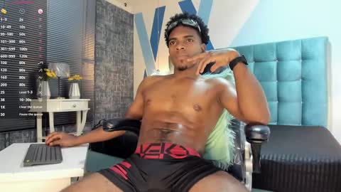 Snapshot of jack_muscles69_ chatting on February 24, 6:58 pm Jack online show from February 24, 6:58 pm