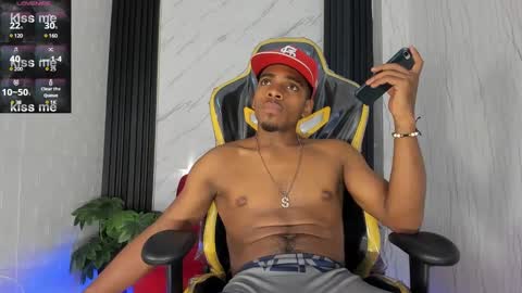 Snapshot of jack_muscles69_ chatting on January 30, 4:45 pm Jack online show from January 30, 4:45 pm