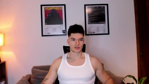 Snapshot of jackboy_2000 chatting on September 17, 9:13 am Jack J online show from September 17, 9:13 am