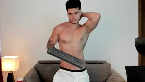 Jack J online show from December 5, 1:53 pm