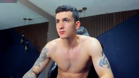 Snapshot of jacksonolsenn chatting on January 23, 3:11 pm Jackson Olsen online show from January 23, 3:11 pm