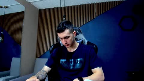 Snapshot of jacksonolsenn chatting on February 2, 12:46 pm Jackson Olsen online show from February 2, 12:46 pm