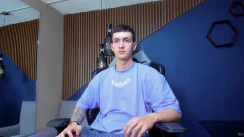 Snapshot of jacksonolsenn chatting on March 4, 1:49 pm Jackson Olsen online show from March 4, 1:49 pm
