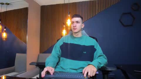 Snapshot of jacksonolsenn chatting on March 11, 12:06 pm Jackson Olsen online show from March 11, 12:06 pm