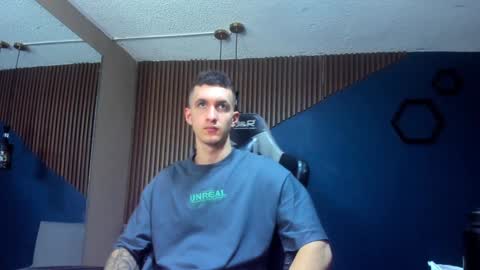 Snapshot of jacksonolsenn chatting on January 28, 6:39 pm Jackson Olsen online show from January 28, 6:39 pm