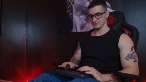 Snapshot of jacksonolsenn chatting on October 17, 10:03 pm Jackson Olsen online show from October 17, 10:03 pm