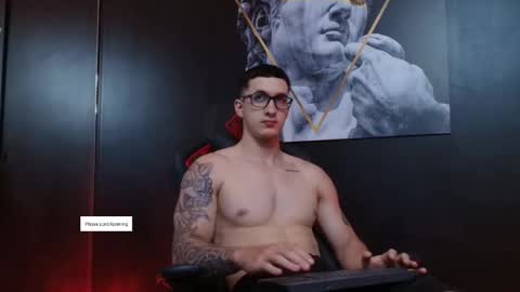 Snapshot of jacksonolsenn chatting on September 26, 9:23 pm Jackson Olsen online show from September 26, 9:23 pm