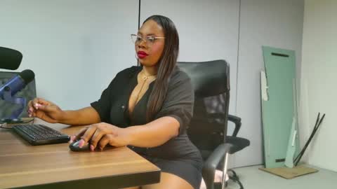 Snapshot of jackynorriss chatting on February 25, 12:05 pm Jacky Norriss online show from February 25, 12:05 pm