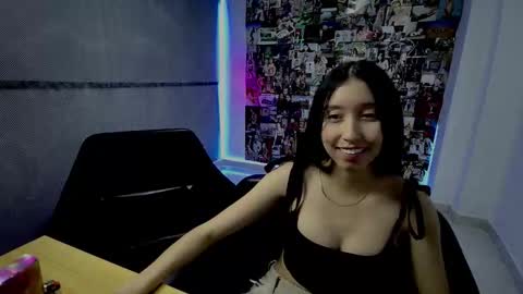 Snapshot of jackyrosee2323 chatting on September 28, 3:04 am jackyrosee2323 online show from September 28, 3:04 am