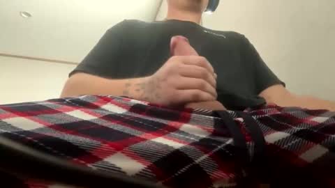 jacob43z online show from November 2, 7:36 pm