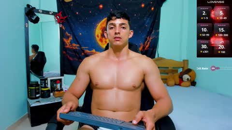 Snapshot of jacob_black21 chatting on September 24, 2:29 am jacob black online show from September 24, 2:29 am