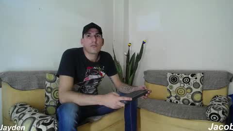 Jacob And Jayden online show from November 5, 7:49 pm