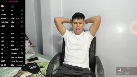 Snapshot of jacobb_lee chatting on February 7, 7:59 pm Jacob Lee online show from February 7, 7:59 pm