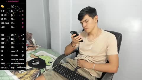 Snapshot of jacobb_lee chatting on January 30, 7:48 pm Jacob Lee online show from January 30, 7:48 pm