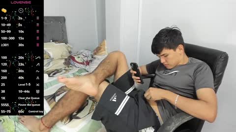 Snapshot of jacobb_lee chatting on January 23, 8:13 pm Jacob Lee online show from January 23, 8:13 pm
