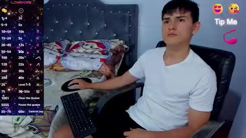 Snapshot of jacobb_lee chatting on October 6, 9:54 pm Jacob Lee online show from October 6, 9:54 pm