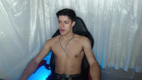 Jacobbakerr online show from December 22, 3:46 am