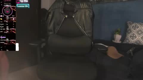 Snapshot of jacobfitness chatting on October 10, 9:30 pm JACOB online show from October 10, 9:30 pm