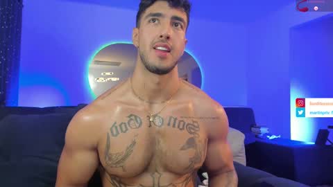 Snapshot of jacobfitness chatting on March 11, 10:42 pm JACOB online show from March 11, 10:42 pm