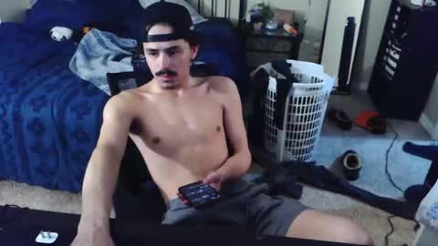 jacobraulsten01 online show from March 26, 1:01 am