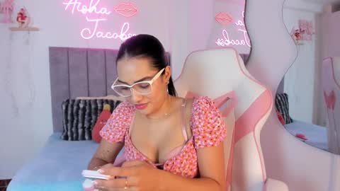 Snapshot of jacobss_gh chatting on September 16, 12:12 am JACOBSS online show from September 16, 12:12 am