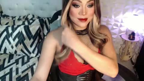 Jacque online show from February 1, 1:23 am