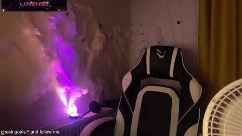 jacywinslat online show from November 1, 12:00 am