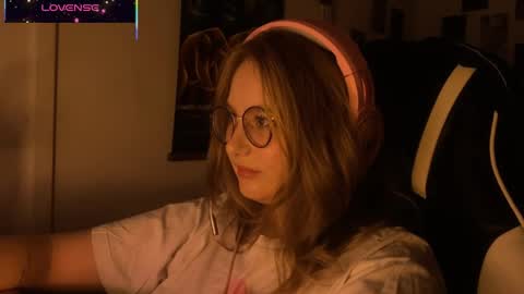 Snapshot of jacywinslat chatting on October 4, 3:43 pm jacywinslat online show from October 4, 3:43 pm