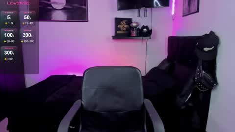 jade_candy21 online show from February 20, 10:37 am