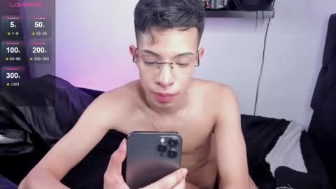 jade_candy21 online show from February 18, 12:28 pm