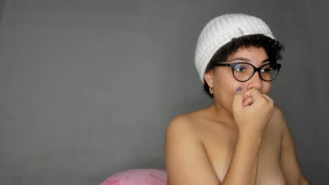 Jadeleidy Dorthini online show from November 16, 10:12 pm