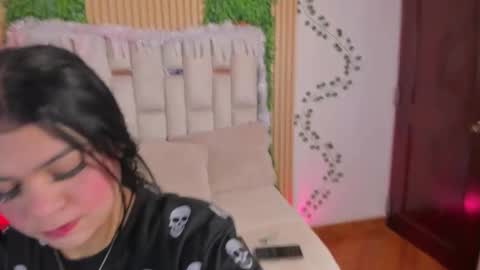 ade online show from December 19, 1:06 pm