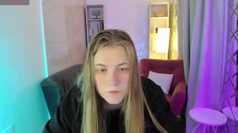 Jade online show from November 15, 8:43 pm