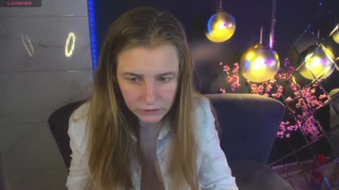 Jade online show from January 17, 8:55 pm