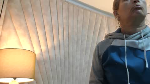 Jade  online show from November 10, 11:35 am