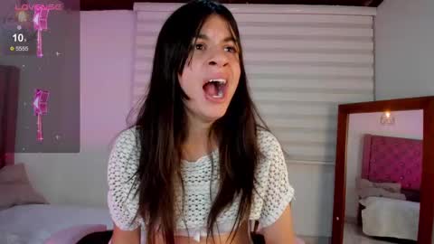 Snapshot of jade_sweetie chatting on October 9, 9:53 pm Jade online show from October 9, 9:53 pm