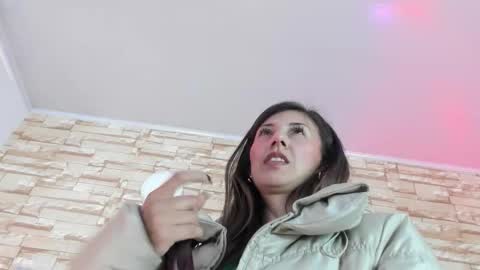 jade white  online show from February 16, 1:42 pm