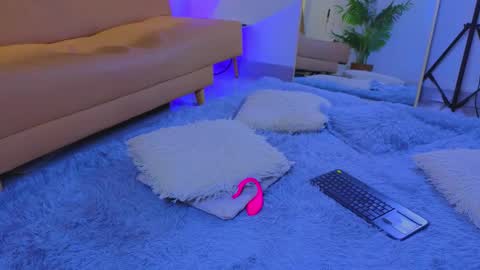 Snapshot of jadee__ chatting on October 10, 1:55 am jadee__ online show from October 10, 1:55 am