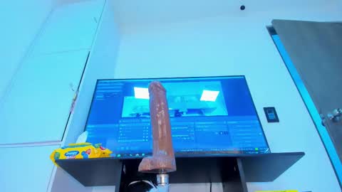 Snapshot of jadee__ chatting on February 26, 9:44 am jadee__ online show from February 26, 9:44 am