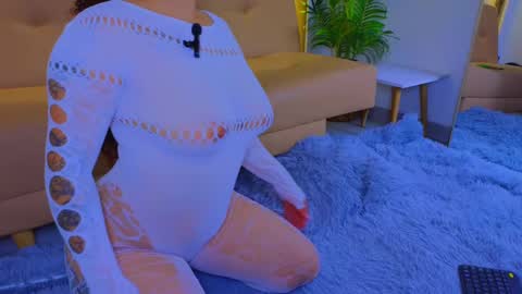 Snapshot of jadee__ chatting on September 10, 3:07 am jadee__ online show from September 10, 3:07 am