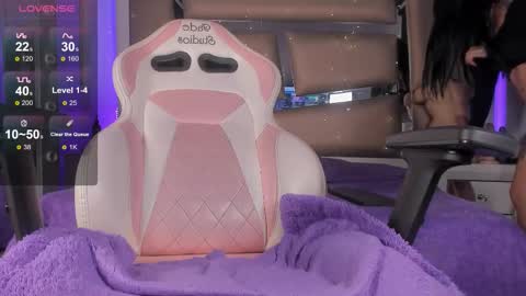 jadeestudios online show from February 24, 8:34 pm